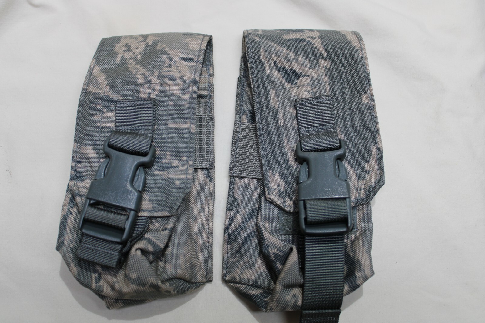 2 US Military Issue Molle Rifle 30 Round Magazine Pouch for 223 556 ABU 2