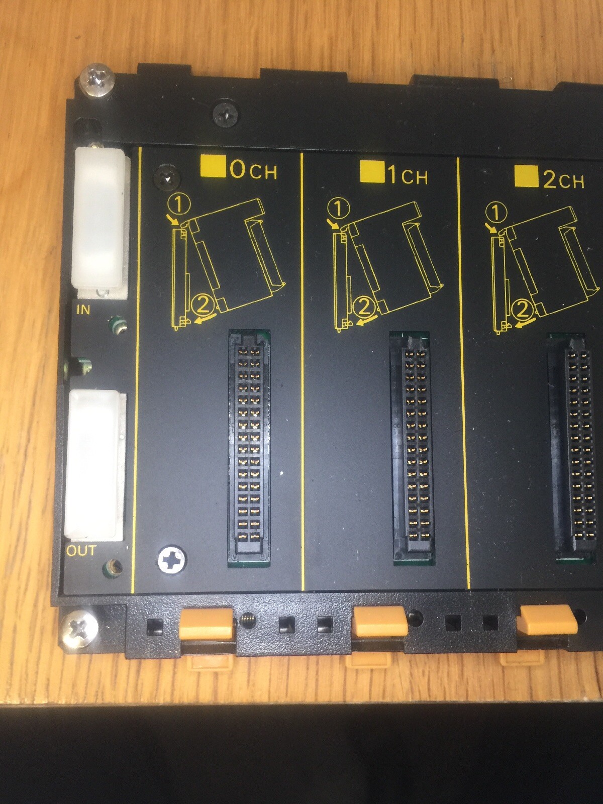 USED Omron C200H-BC051-V2 CPU Base Unit