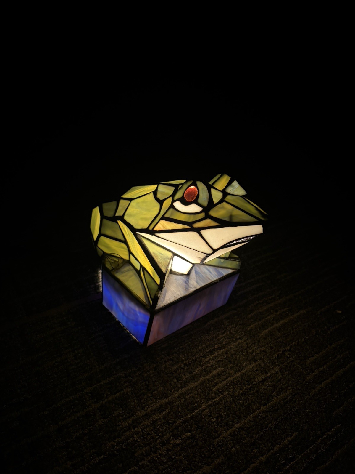 Vintage Stain Glass Green Frog On Pond Table Lamp Art Tiffany Style