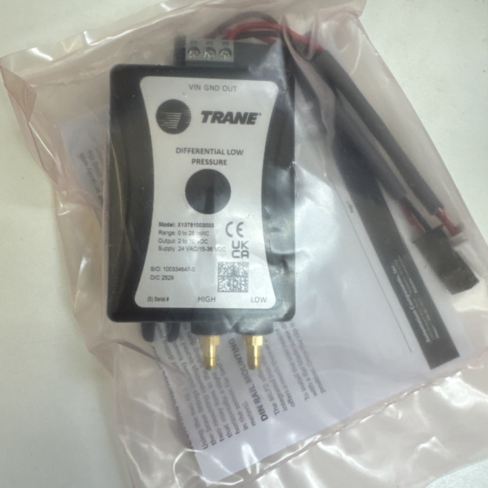 Trane Low Pressure Differential Sensor X13791003002 Range: 0-10in WC New