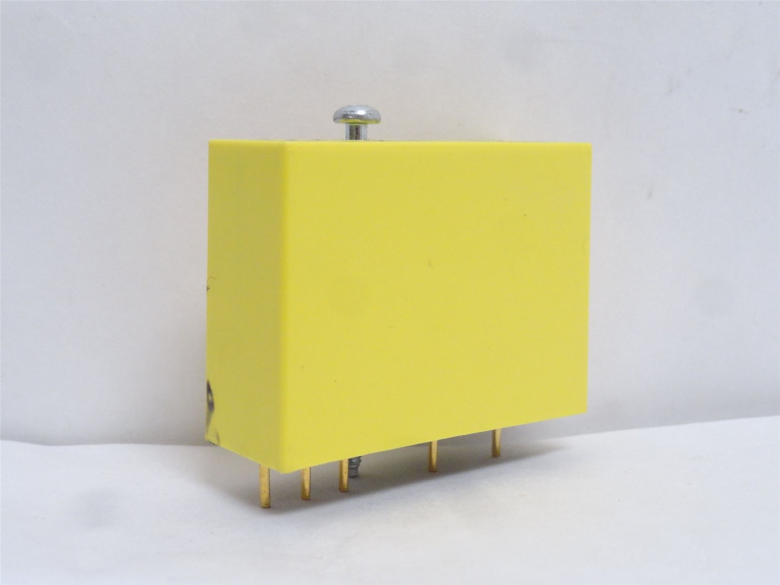 245216 New-No Box; Opto 22 IAC5 I/O Module; 5V Logic; 120VAC