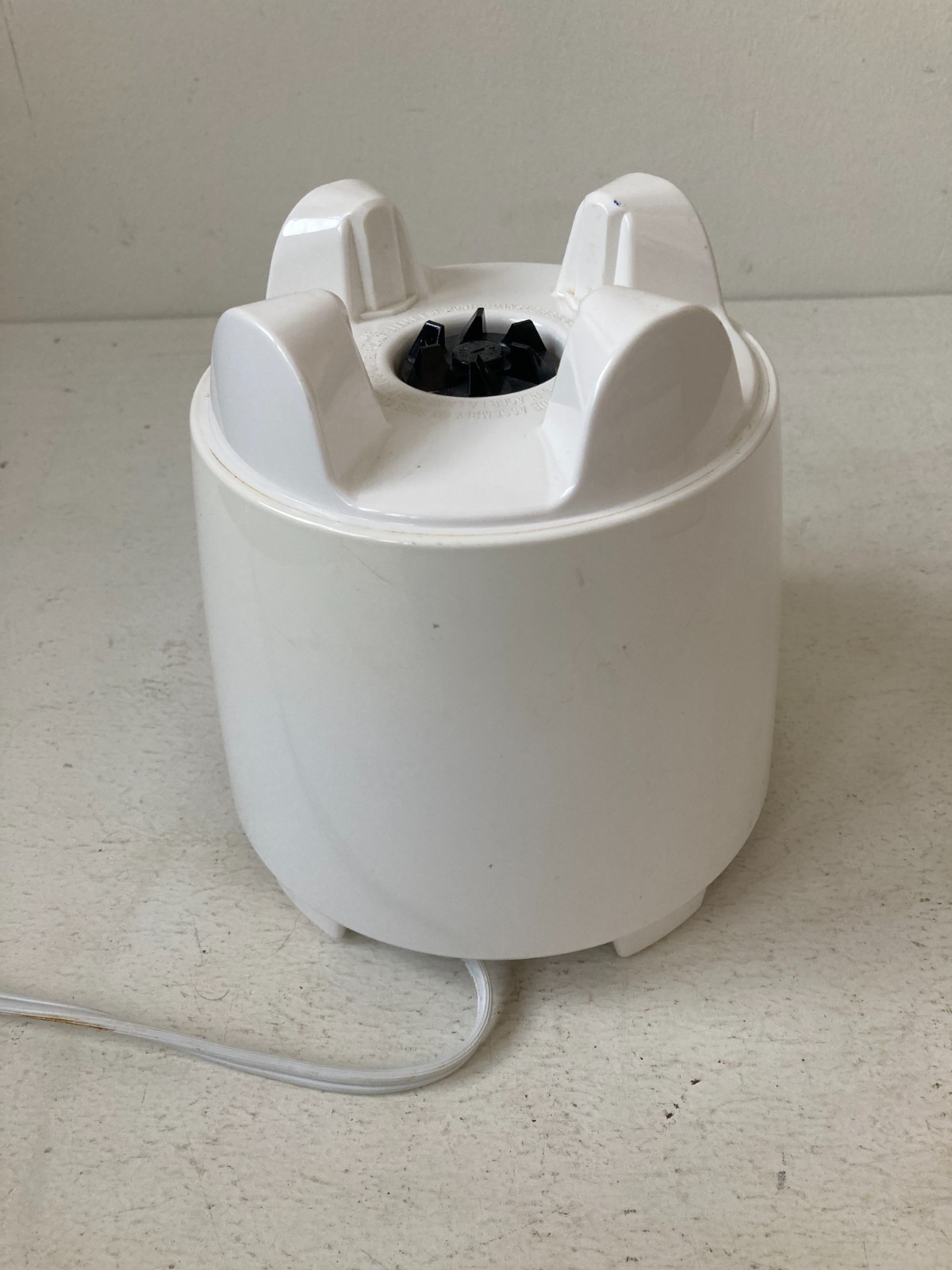 Cuisinart CB-18 Blender Base Only Tested Working