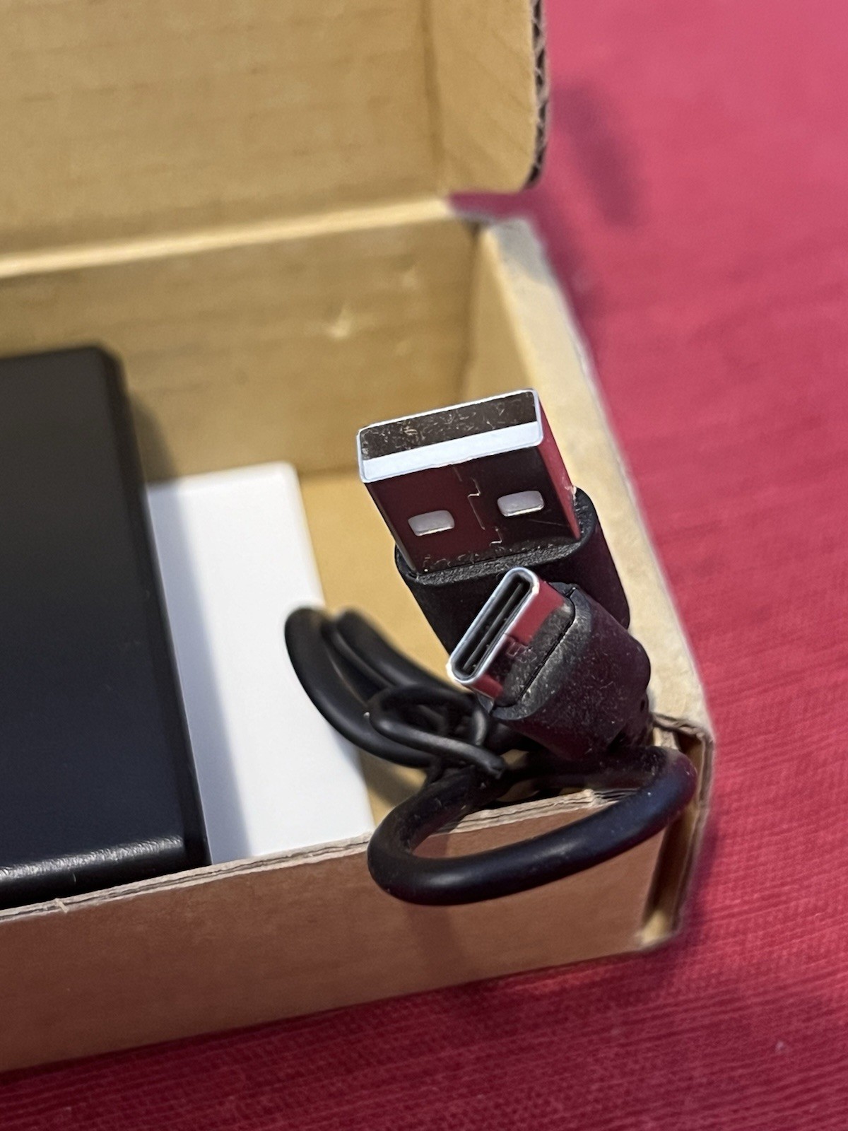 4G LTE GPS Tracker for Cars