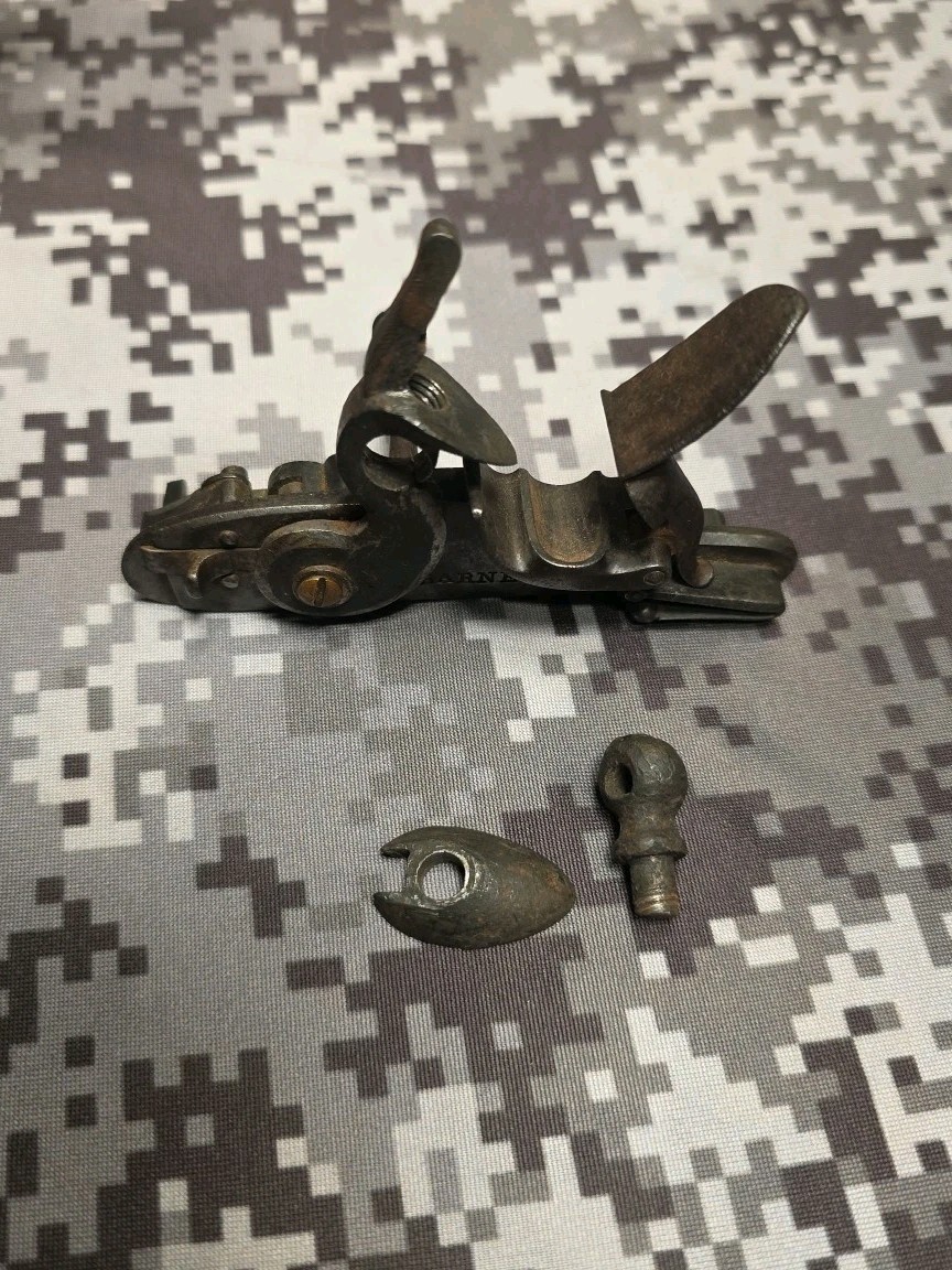 BARNETT BLACK POWDER MUZZLELOADER FLINTLOCK LOCK PISTOL HANDGUN LOCK