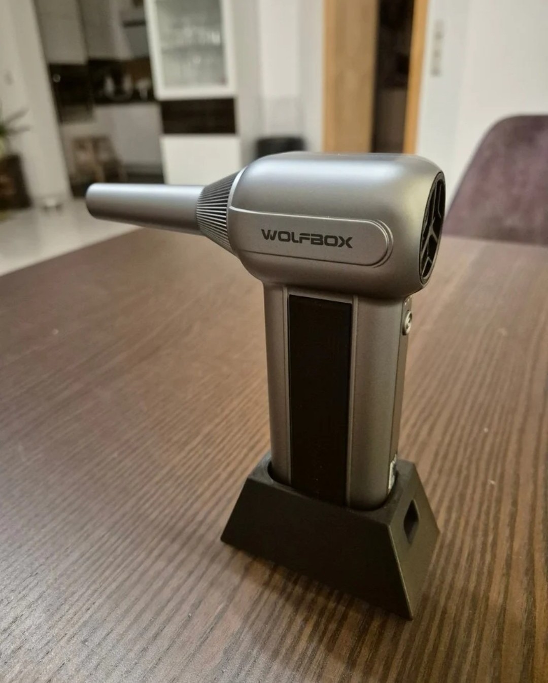 Stand / Holder For The WOLFBOX MF100 Electrical Air Duster