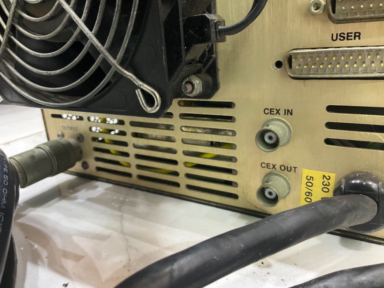 ADVANCED ENERGY 3155002-005E RFX-600 RF GENERATOR