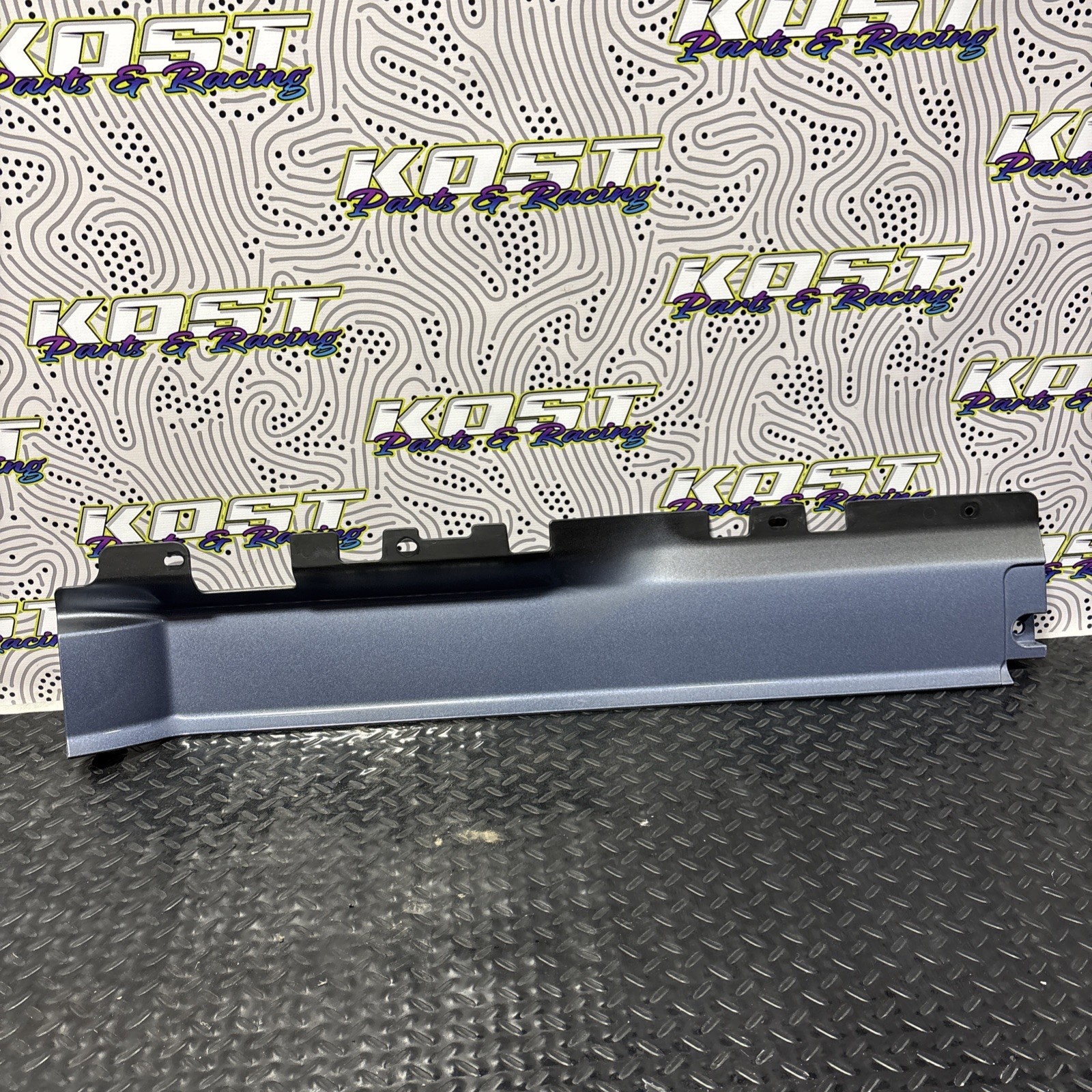2020 Volvo VNL Gen 3 Cab Exterior Trim Panel 20941709 Right Passenger
