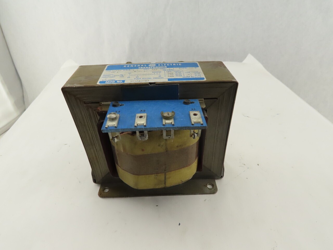 General Electric 9T58B3205 208-240/480HV 95/115LV 1.0kVa 1Ph Transformer