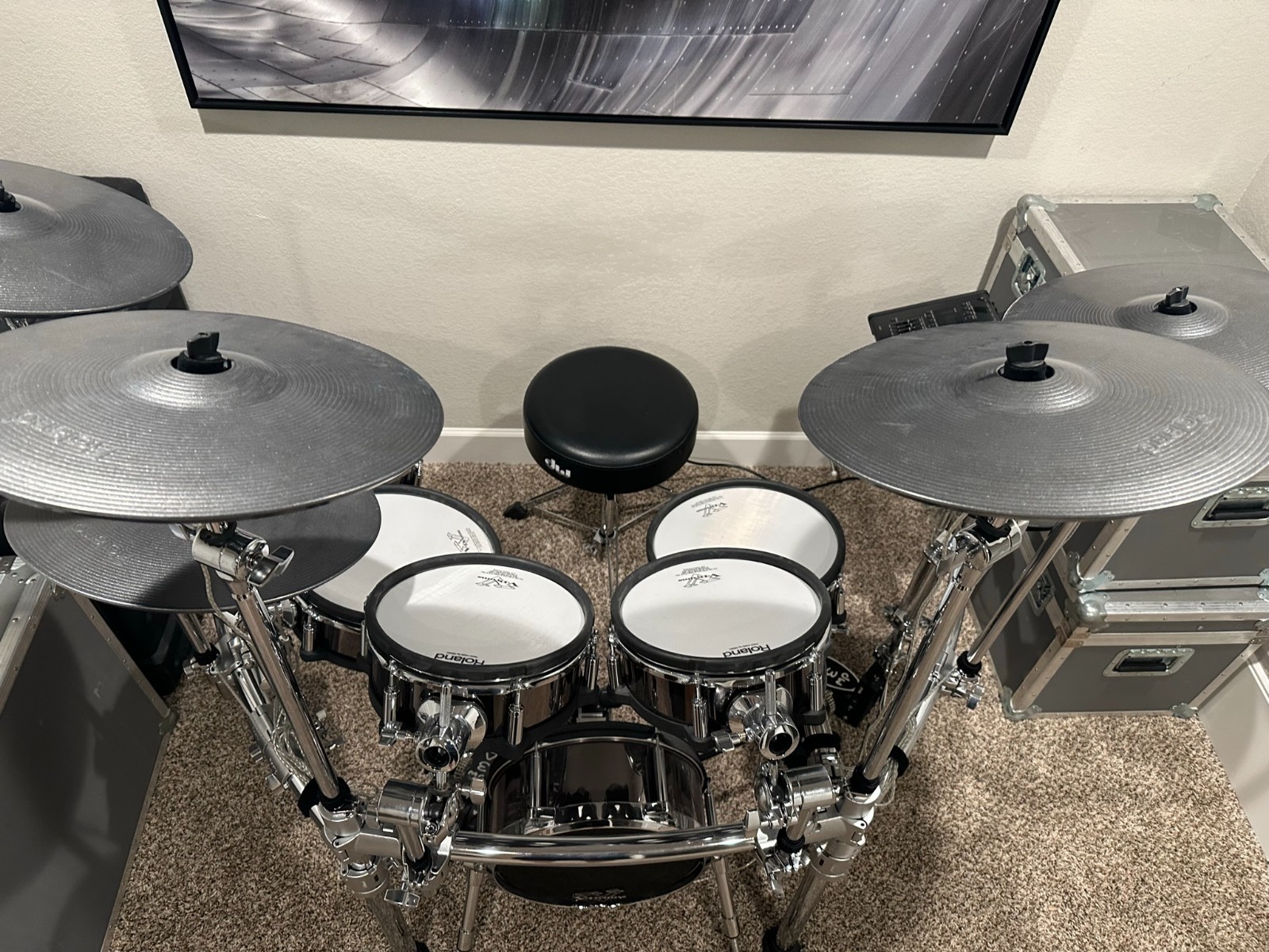 *** HUGE ROLAND TD 30 KV DRUM SET + ROAD CASES