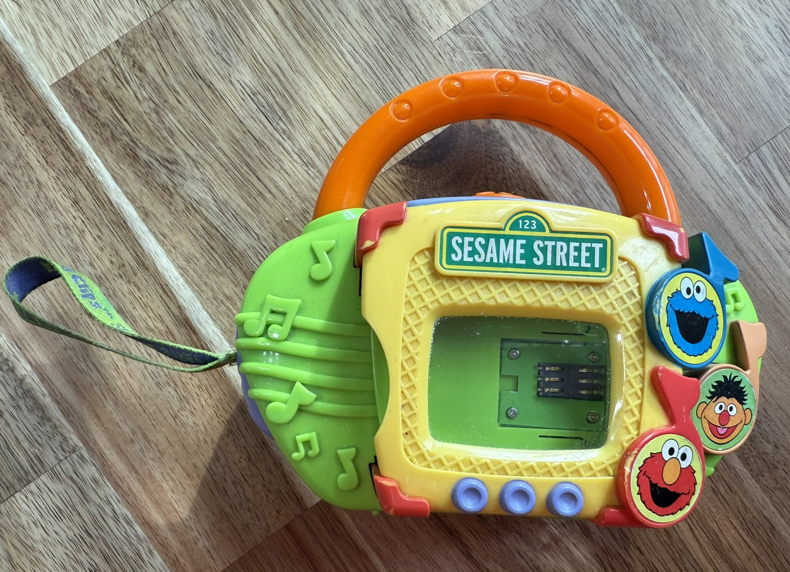 Sesame Street Tunes KIDCLIPS Kid Clips Vintage Music Player For Parts Read
