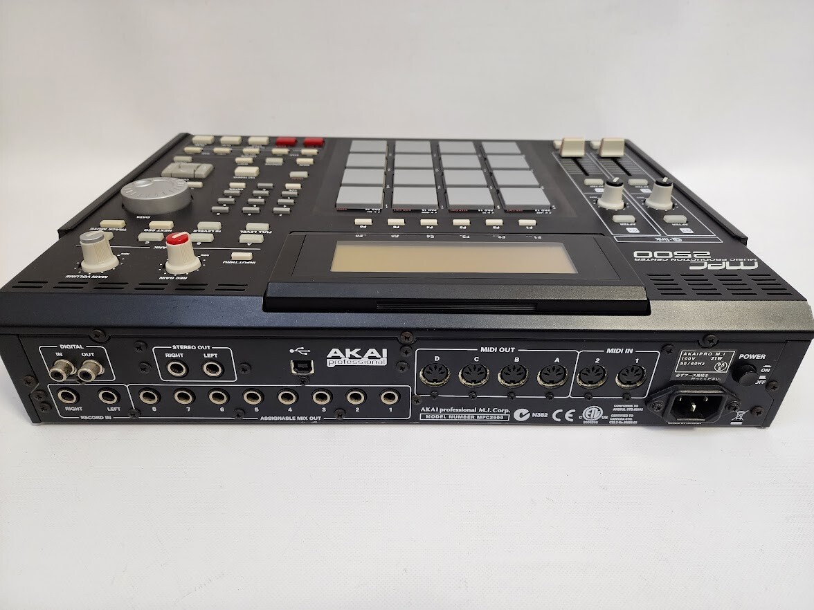 Akai MPC2500 Music Production Center Sampler Drum Machine
