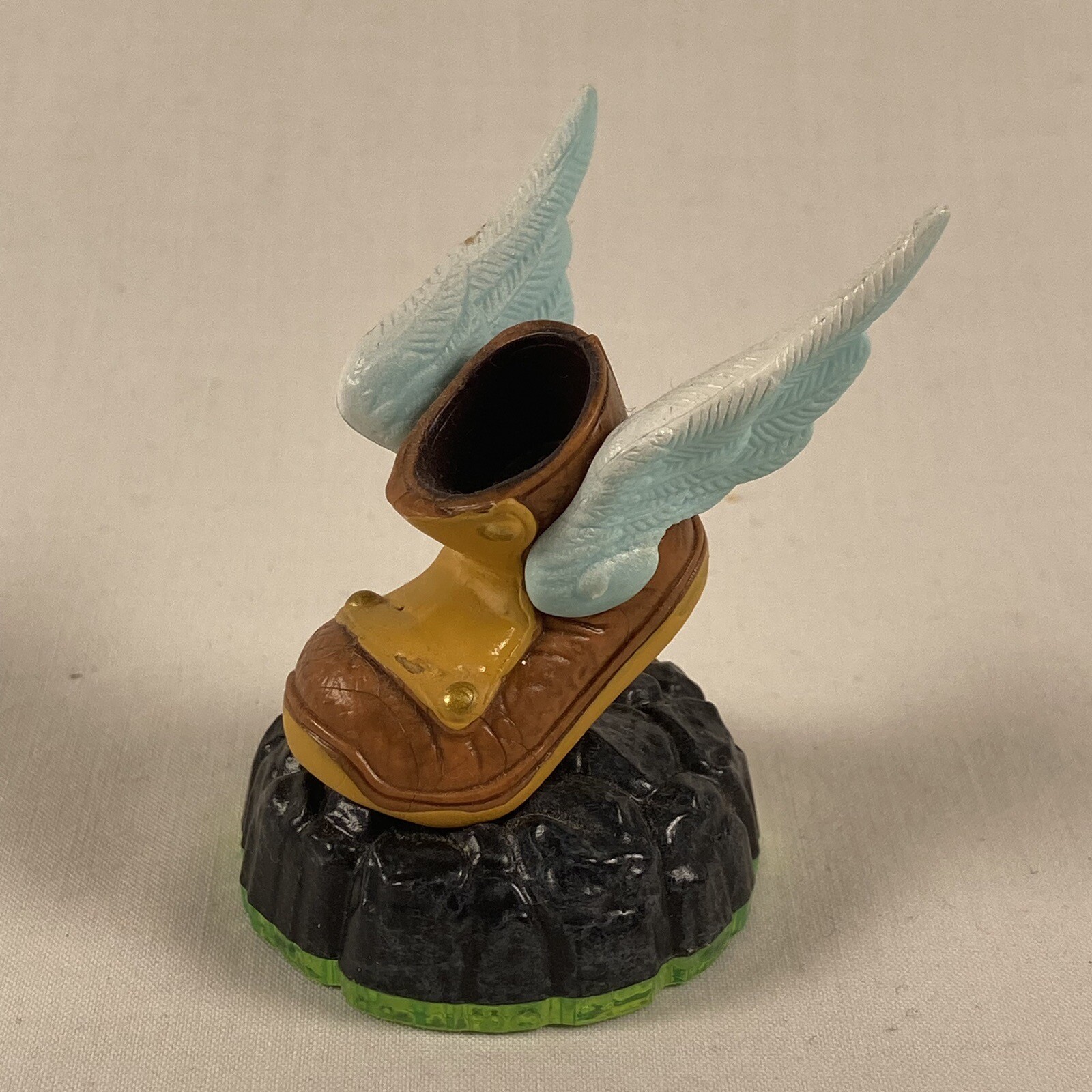 2011 Activision Skylanders Spyro's Adventure Magic Winged Boots Model # 83991888