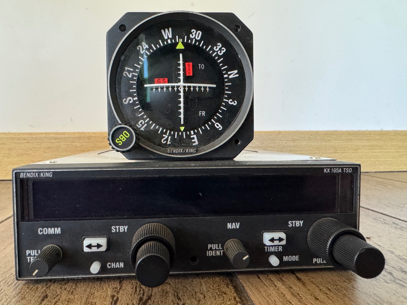 Bendix King VHF/VOR/GLIDESLOPE KX165A 8.33khz Plus KI 206