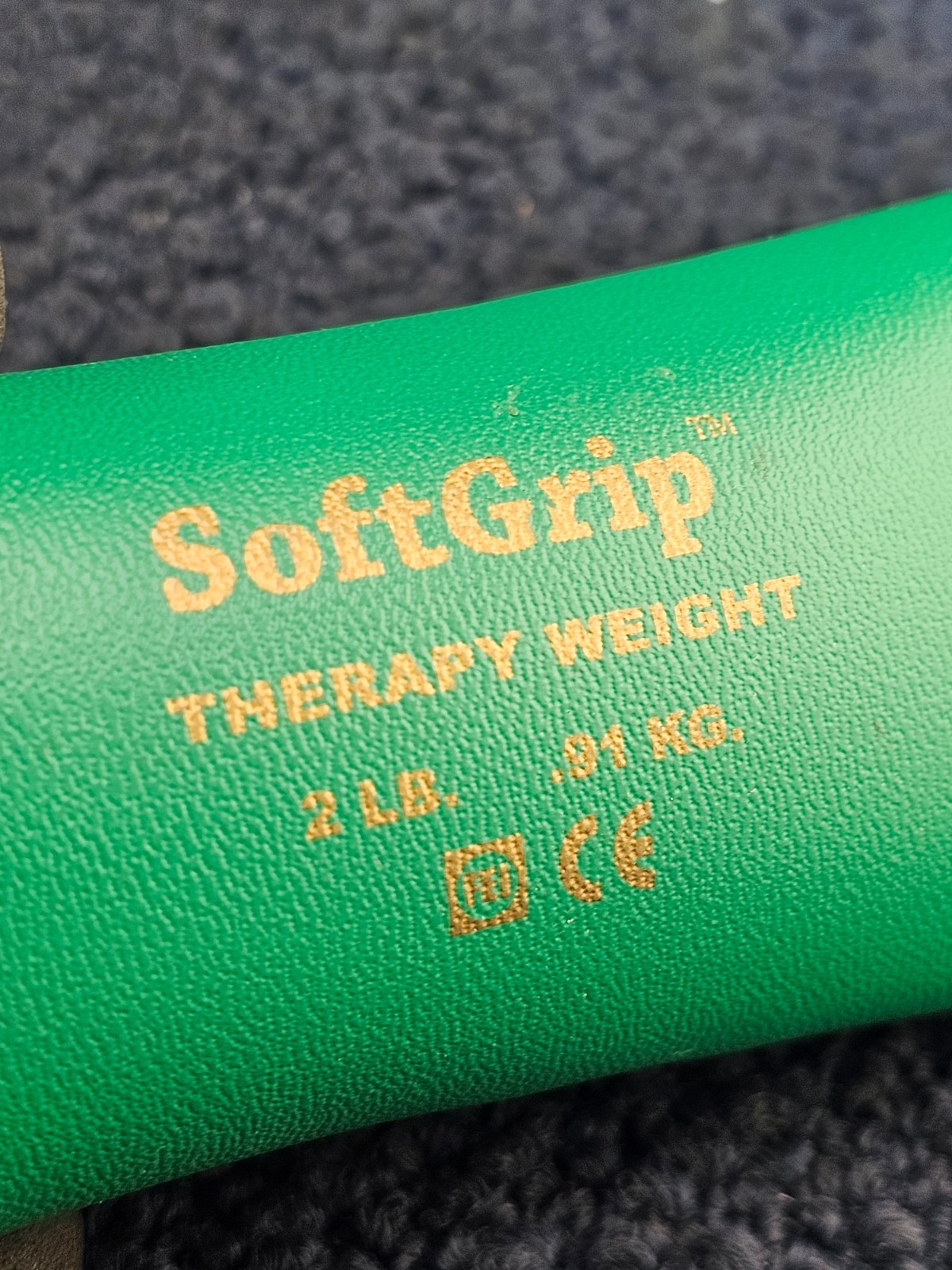 Cando 2Lb Soft Grip Exercise Weight 0.91 Kg Hand Weight Bag Style Green