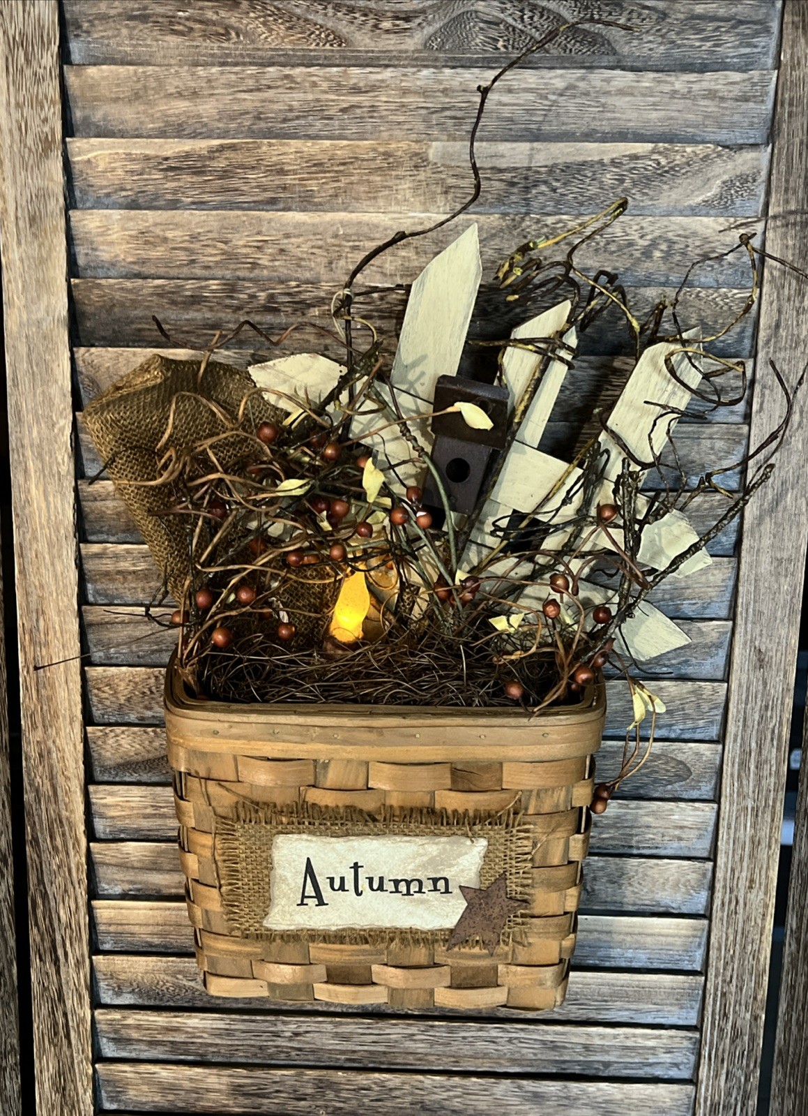 Weaved Basket Hanging Wall Pocket Autumn Fall Harvest Primitive Country Decor