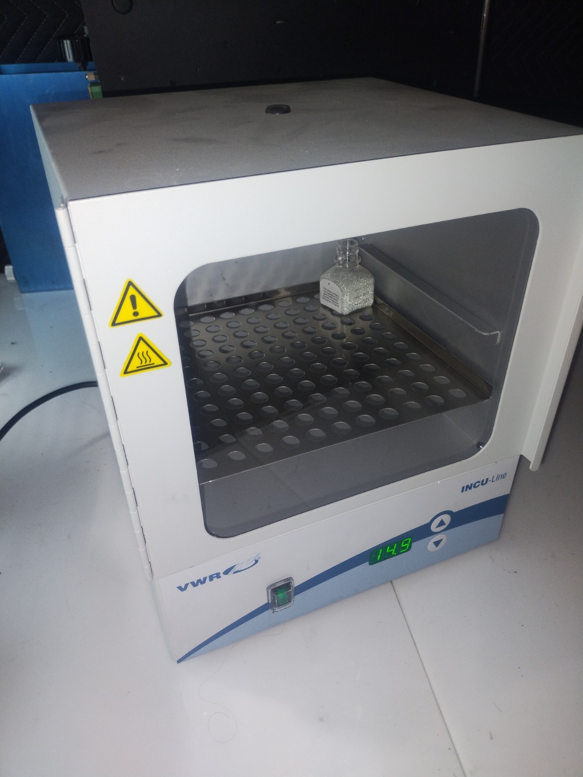 VWR 10055-006 Digital Mini Incubator 120V With Power Cord.