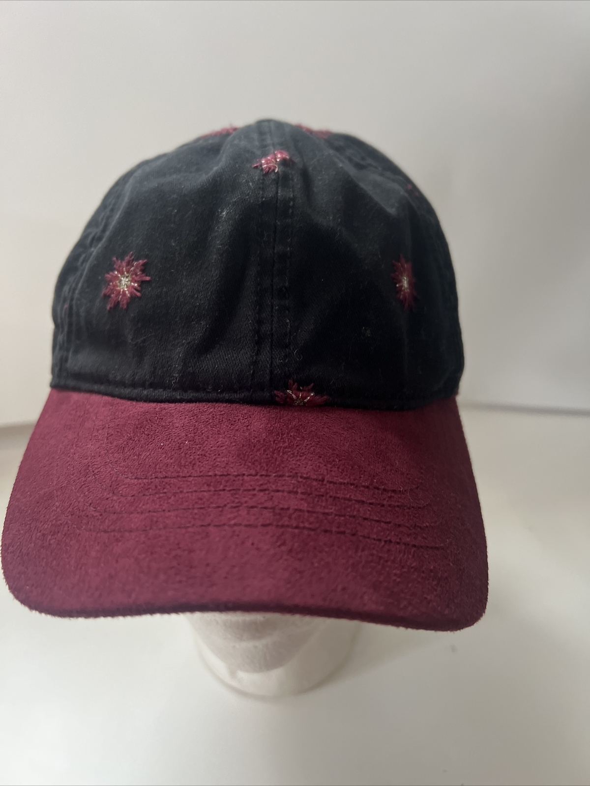 LUCKY BRAND HAT Womens Golf Baseball Cap Black Floral/Star Faux Suede Brim