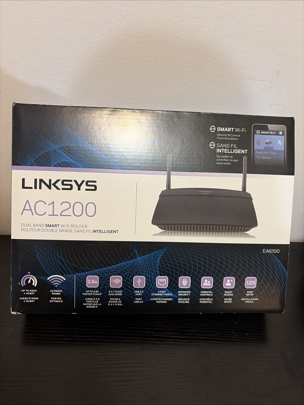 Linksys EA6100 AC1200 Dual Band Smart Wi-Fi Router Opened Box