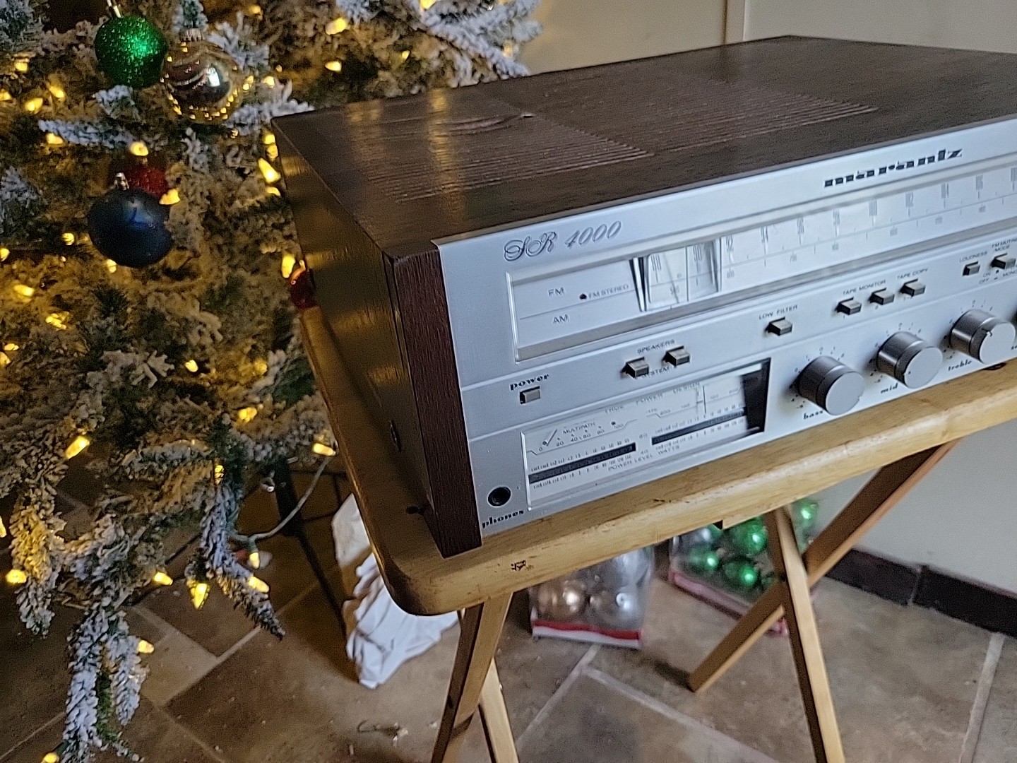 Vintage Marantz SR-4000 Stereo Receiver - TESTED WORKING