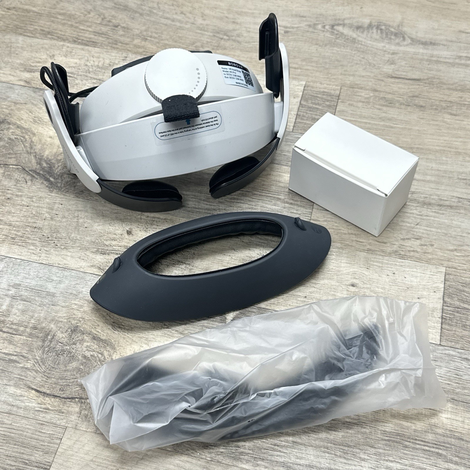 BOBOVR M3 Pro Head Strap for Quest 3 VR Headset, USB-C, White/Black - No Battery