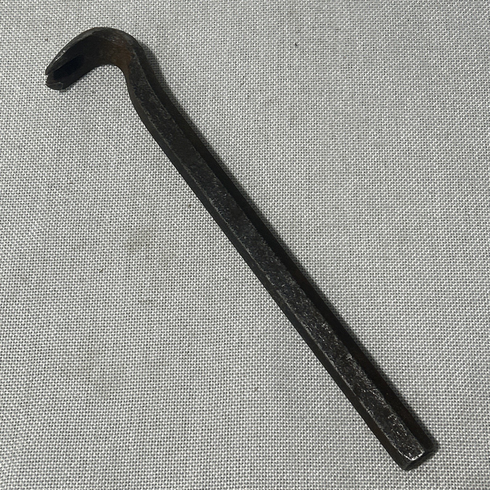 Vintage Stanley Handyman No. H33 Nail Puller Pry Bar 10” Made in USA