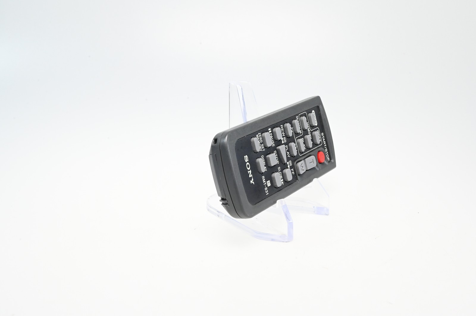 Genuine Sony RMT-831 Wireless Remote Commander Control #G673