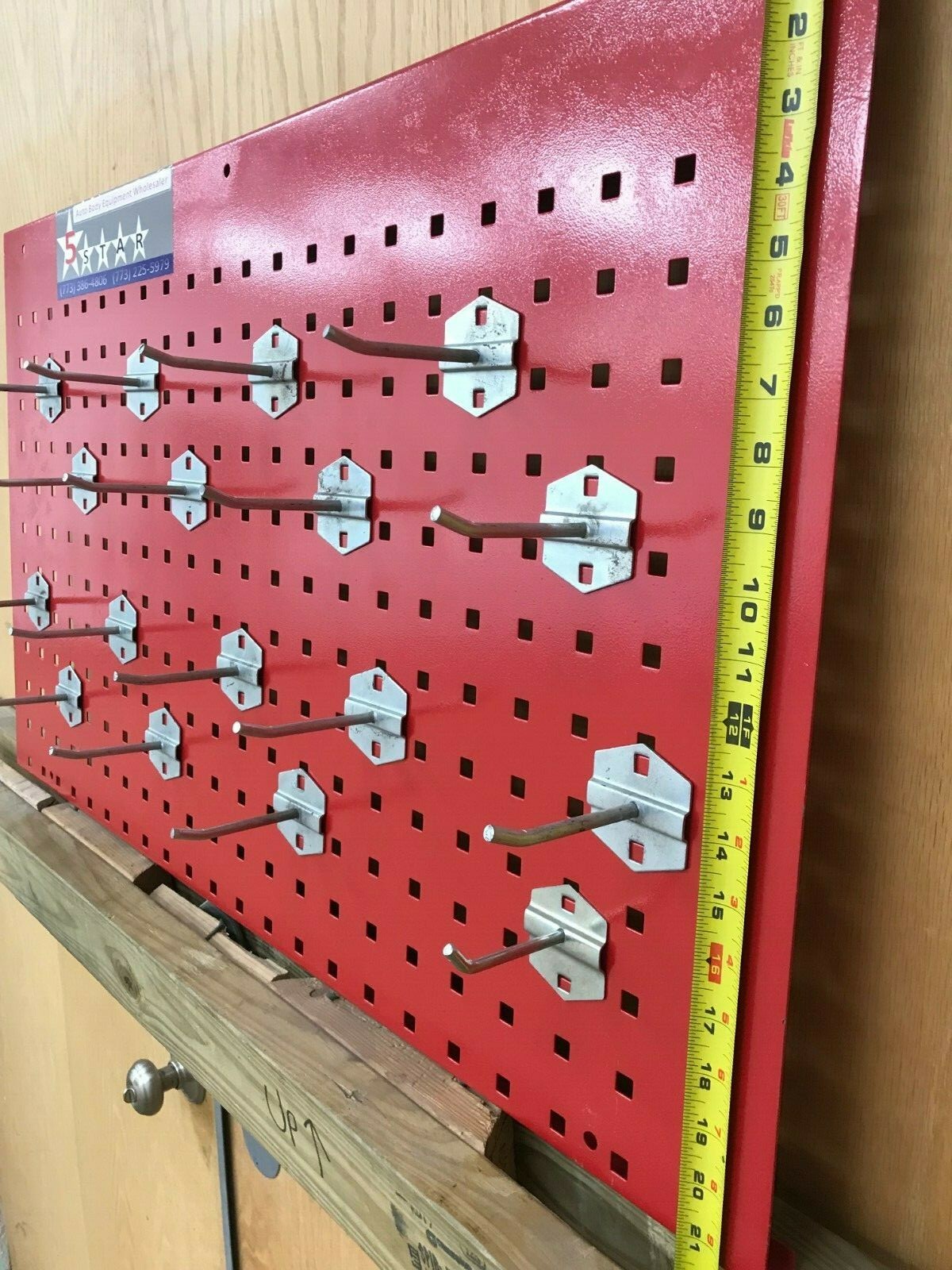 AUTO BODY FRAME MACHINE TOOL AND CLAMP BOARD WITH HANGERS!