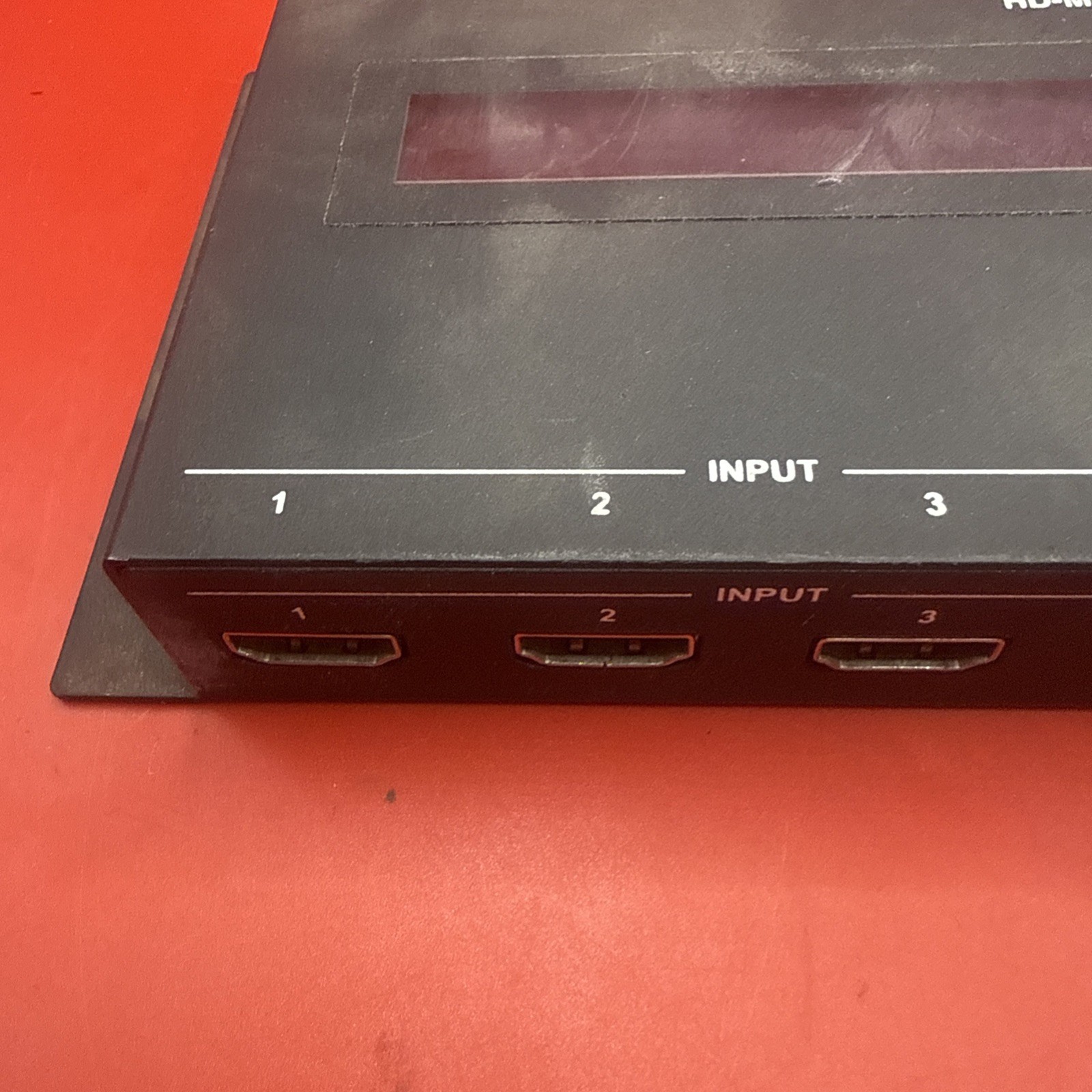Crestron HD-MD4X2-4K-E 4x2 4K HDMI Switcher W/adapter