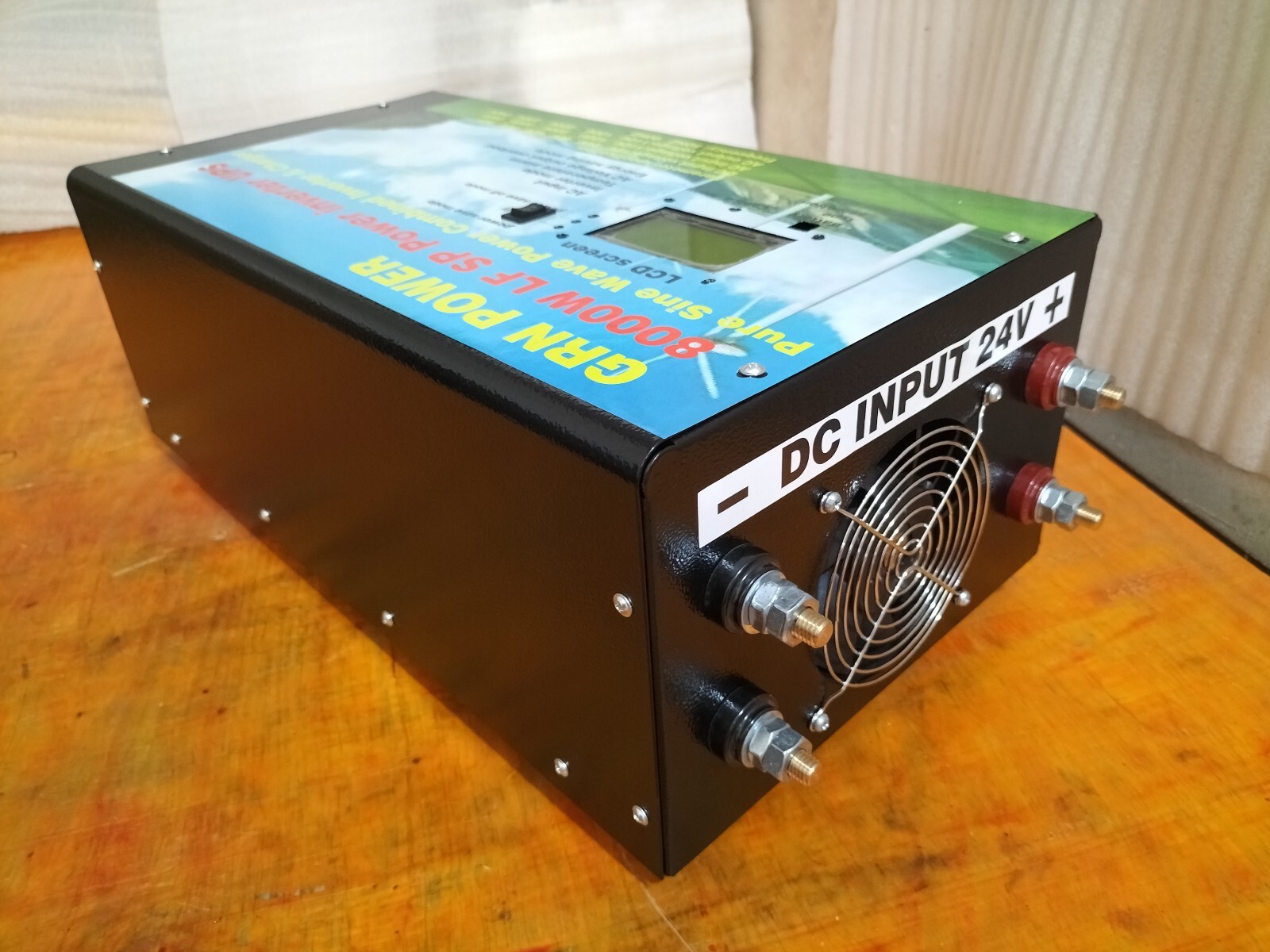 Off Grid 8000W LF Pure Sine Wave Power Inverter DC 24V-AC 110V/220V/charger/LCD