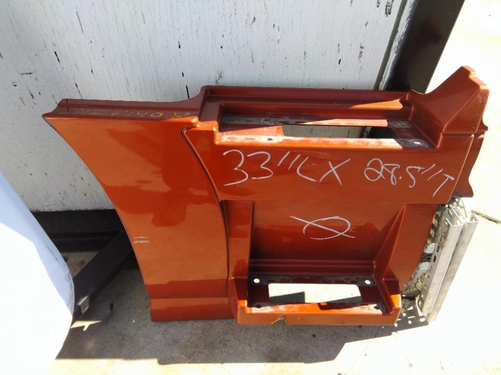 For 2015 VOLVO VNL SIDE FAIRING Right ,  CO