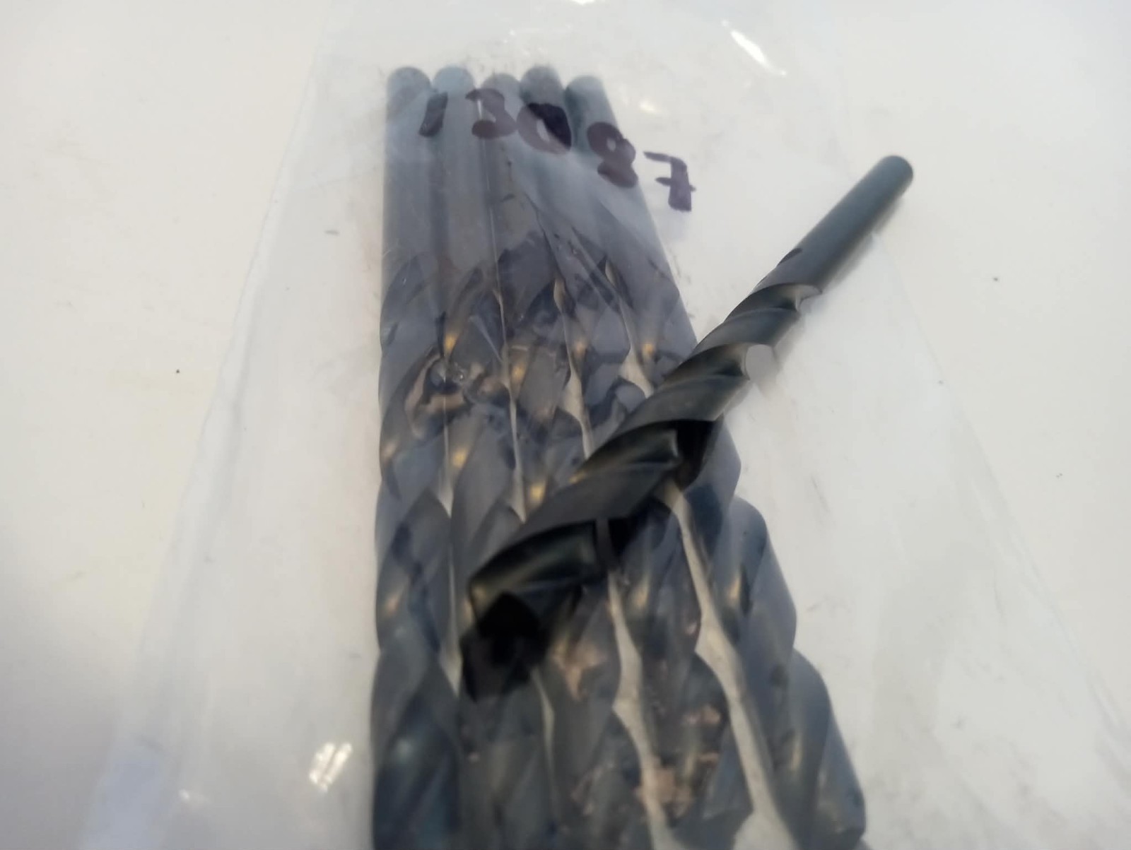 Morse Cutting Tools 13087  Jobber Drill 6.1 mm Dia. x 6.1 mm Shank Dia. x 4" OAL
