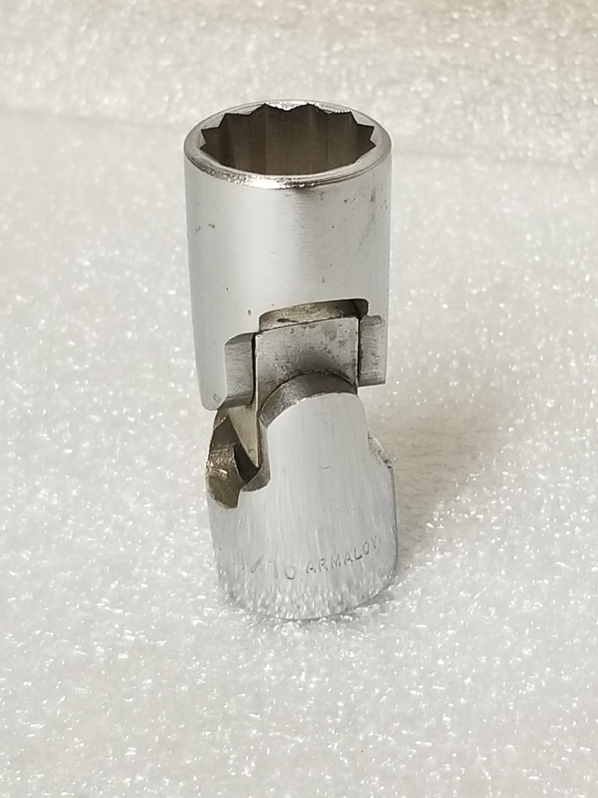 Armstrong Armaloy SX-1222 1/2"-Drive 12-Pt Flex/Swivel Socket 11/16" Made in USA