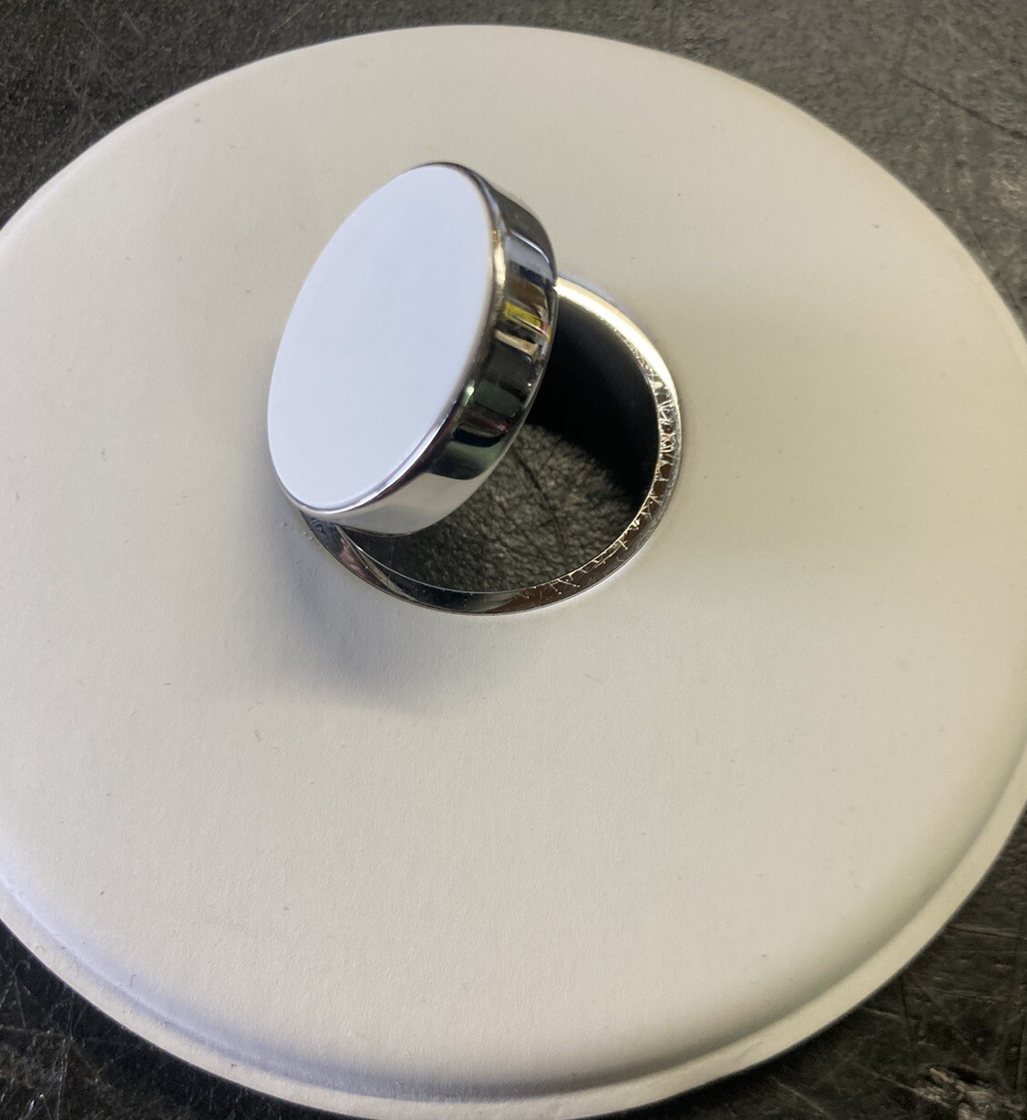 Apple Watch Magnetic Wireless Charging Dock A2086 GENUINE