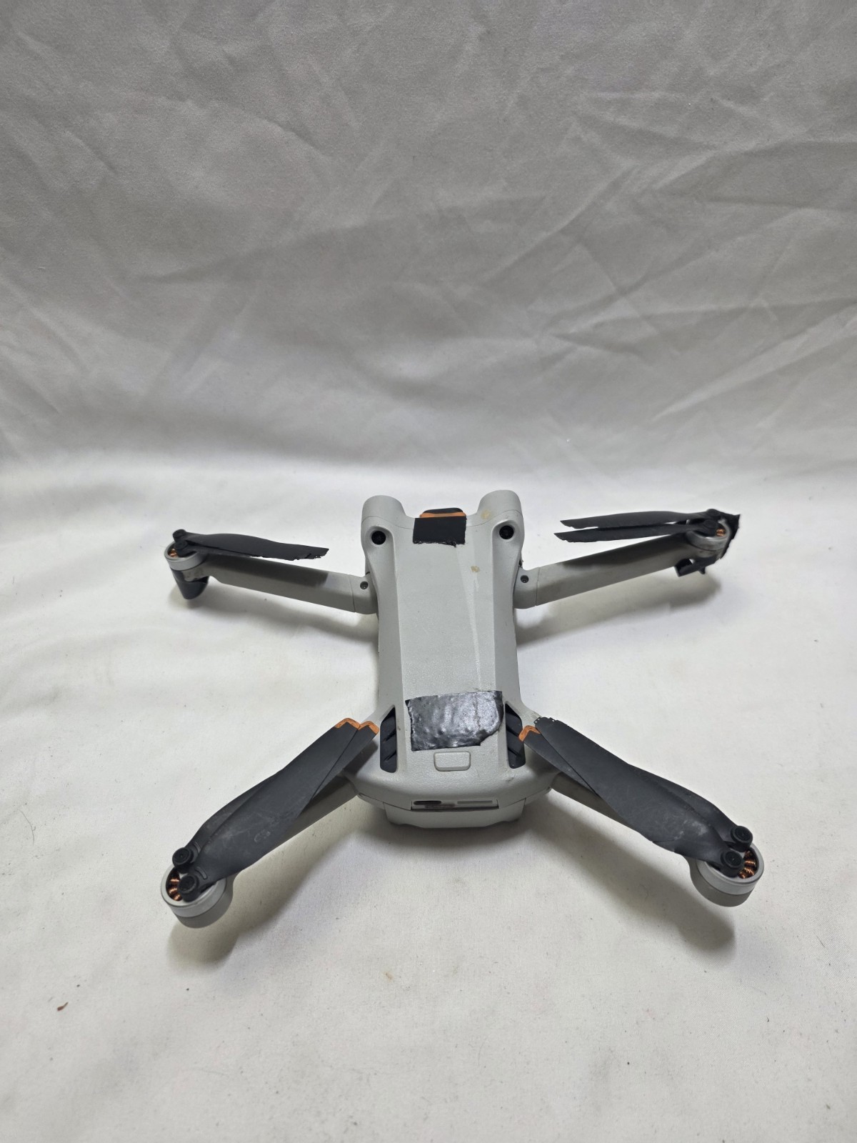 DJI Mini 3 Drone w/ Controller & Case – Video & Zoom Powers On-Gimbals Broken