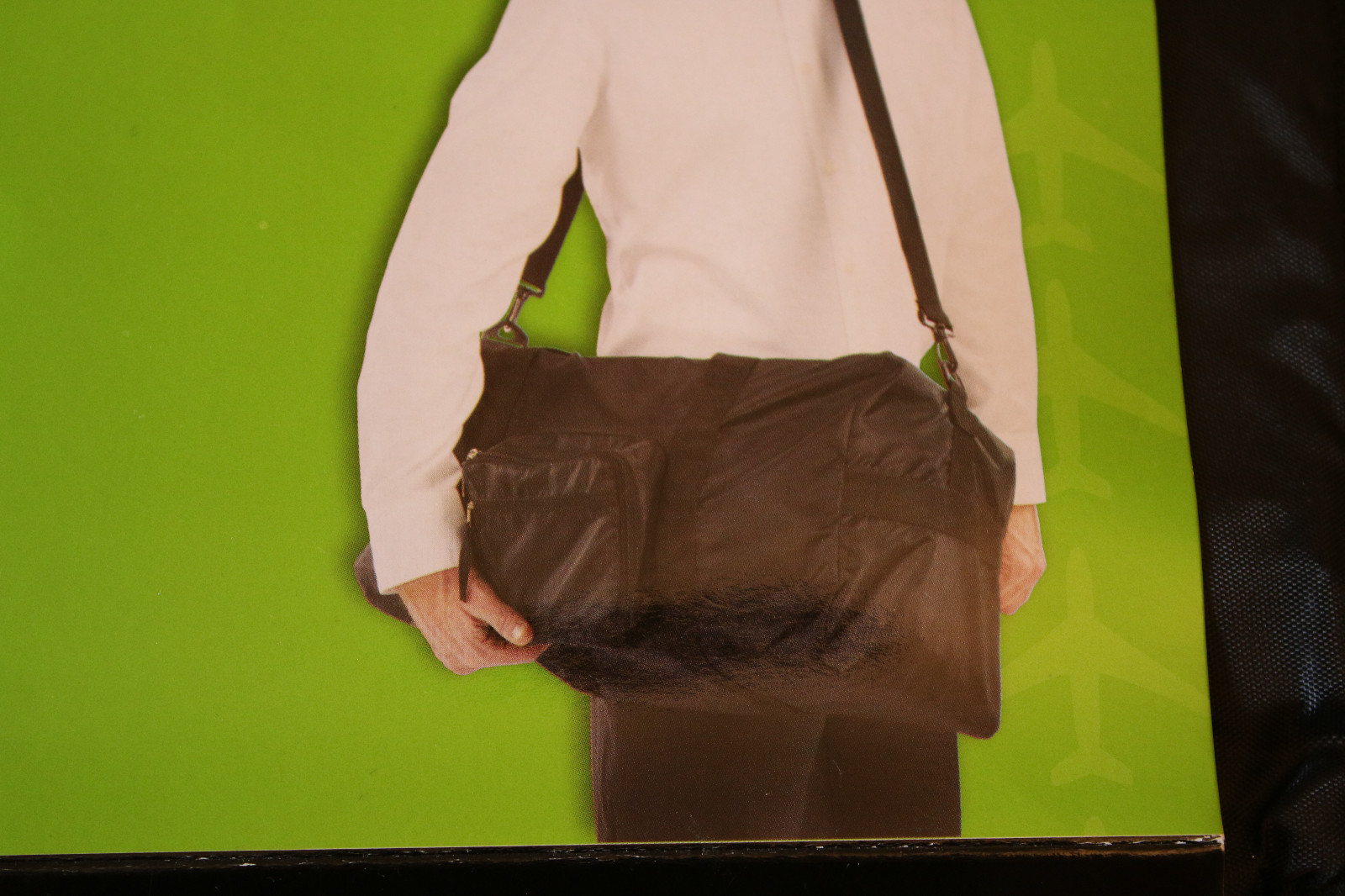 Smooth Trip Folding Expandable Dufflebag 20x11x11.5 Brand New