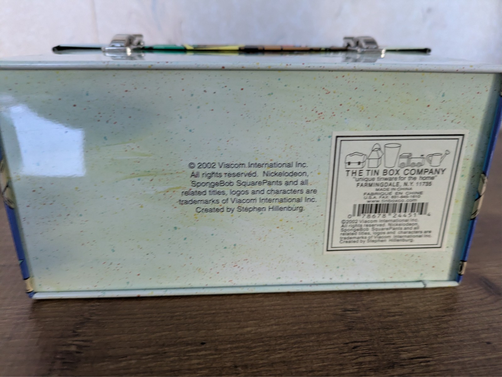 SPONGEBOB & Friends Small Tin Domed Lunch Box 2002