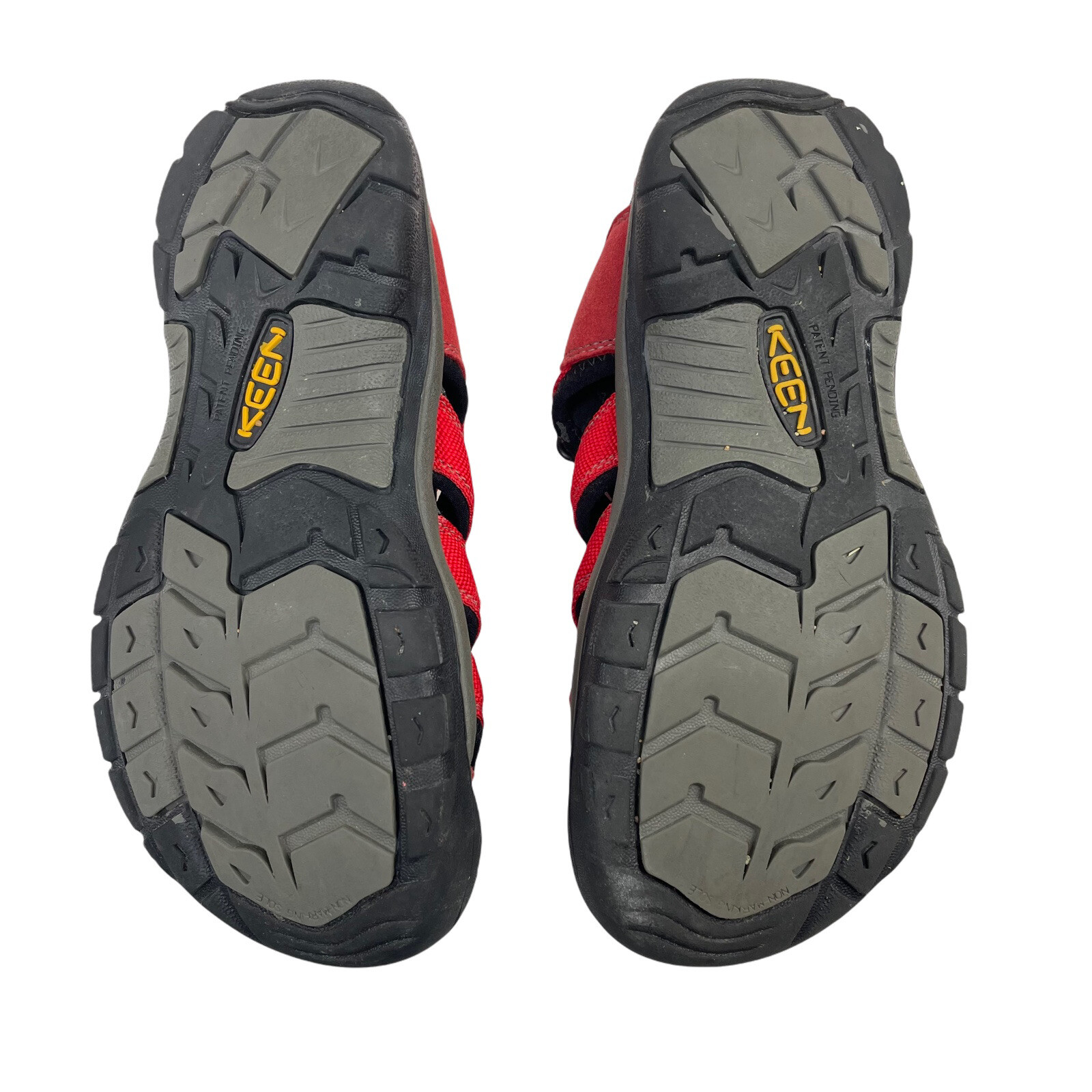 KEEN Big Kid's Newport H2 Sandal red Sz 4 Hook And Loop
