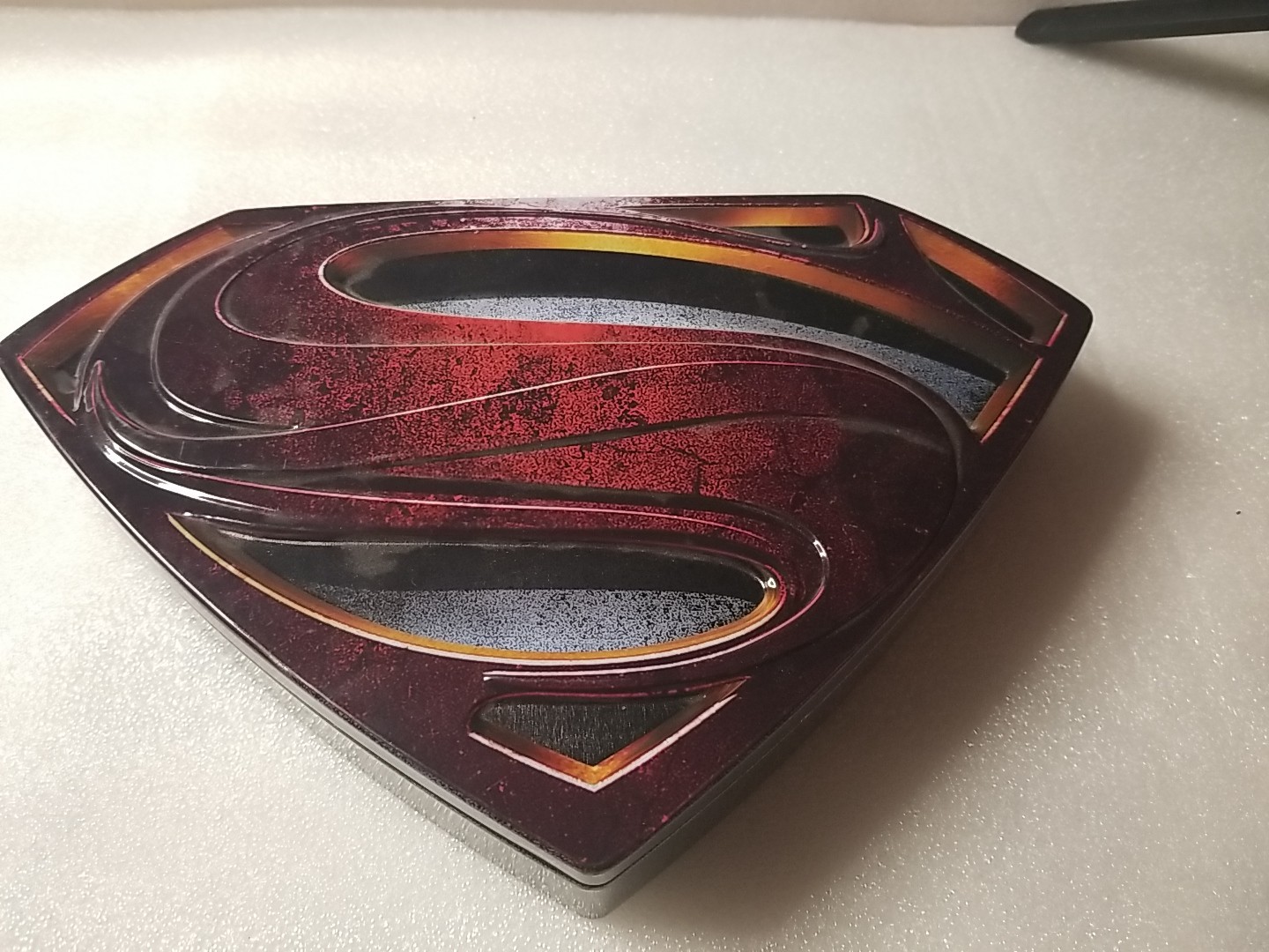 Superman Man Of Steel 3D  Collectible Tin (2013) 4 DVD Collection, Acrylic Stand