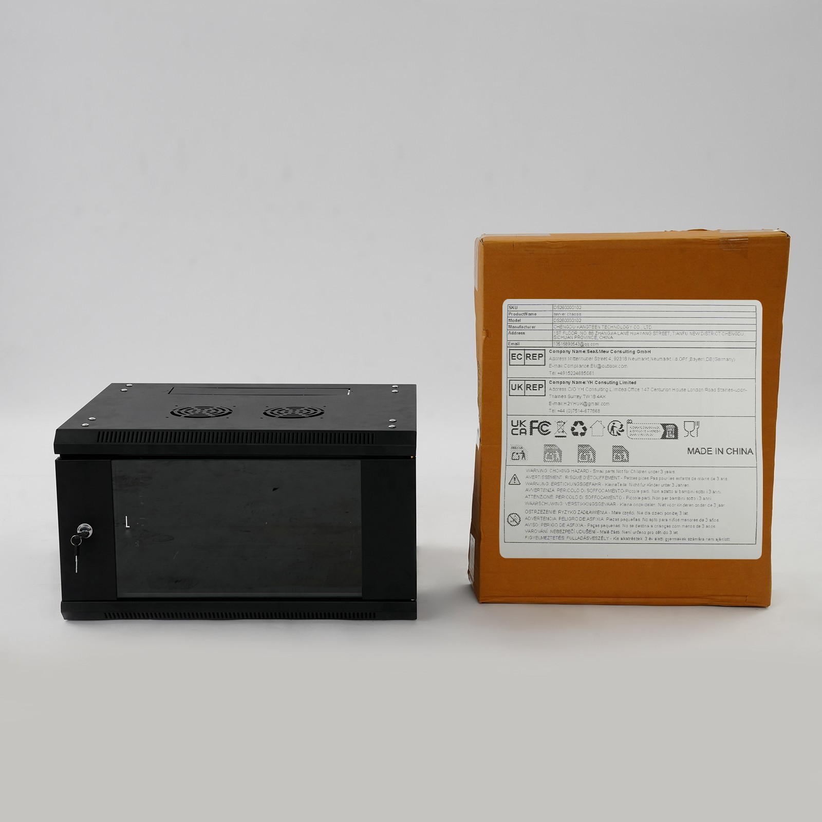 Wall Mount Lockable Network Server Cabinet IP20 Steel Data Equipment Enclosure
