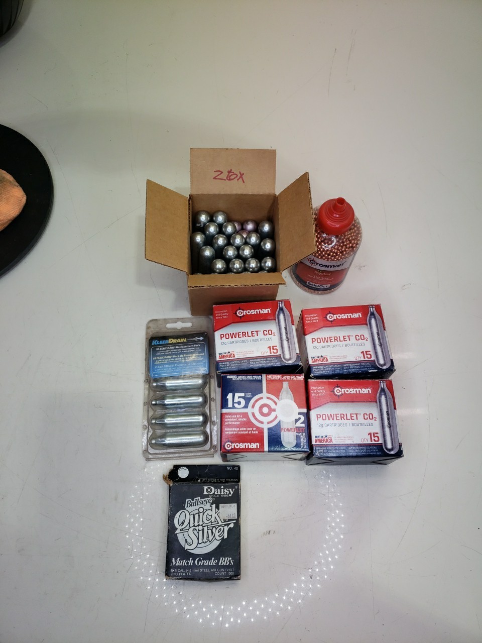 AIRSOFT LOT crosman Kleerdrain co2 powerlet cartridges And Bbs