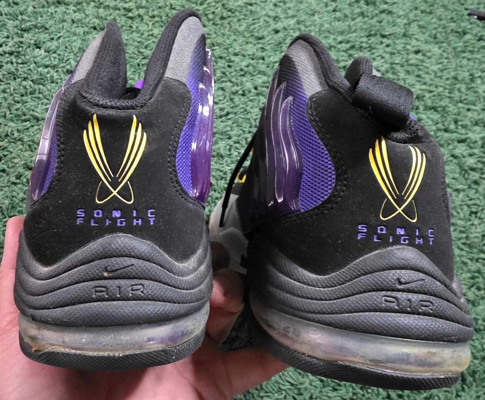 Nike GP20 Sonic Flight Black & Purple Venom 11.5 Sneakers #641333-001
