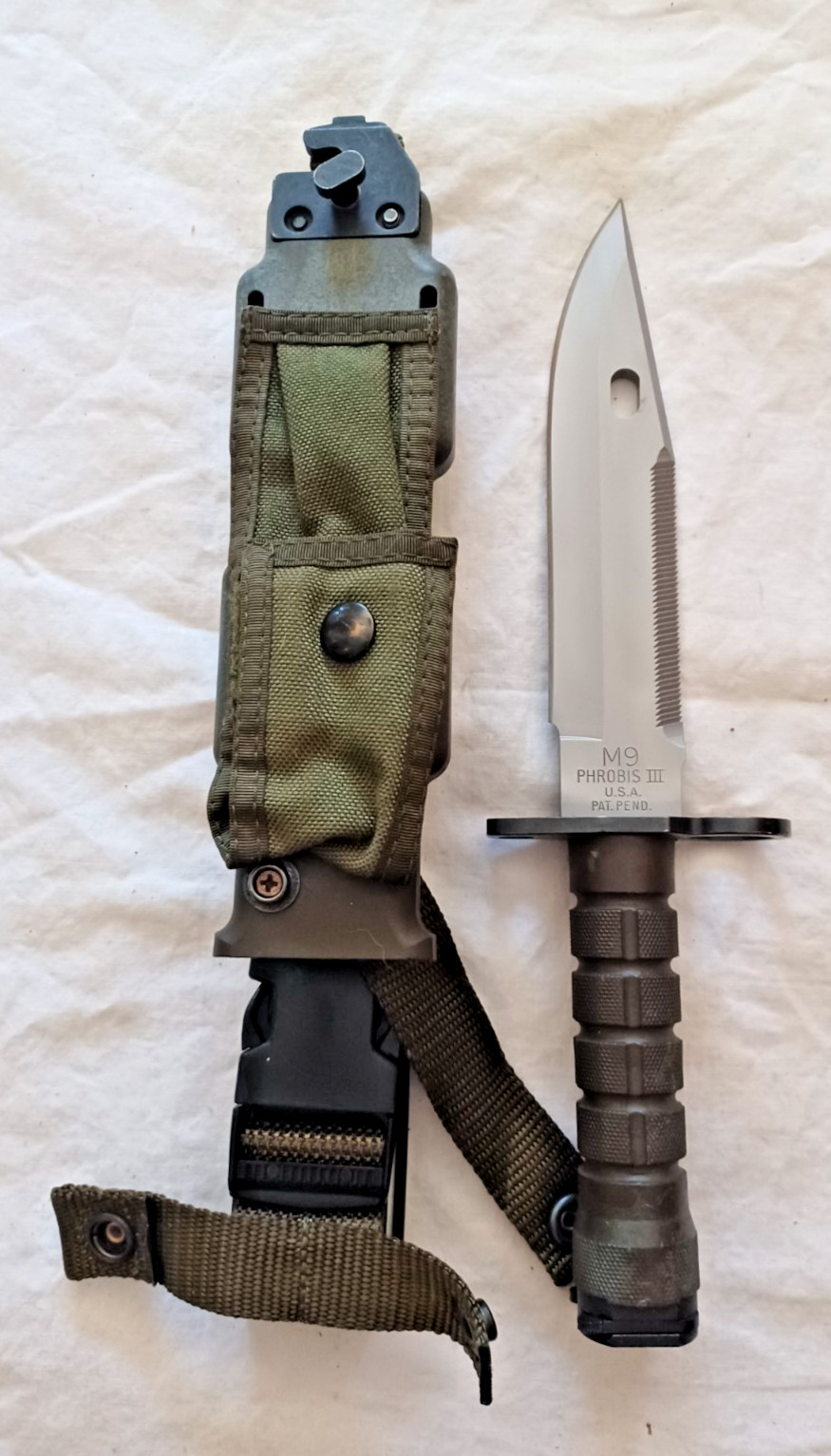 Phrobis III Gen IV Knife VG 4 Collectors