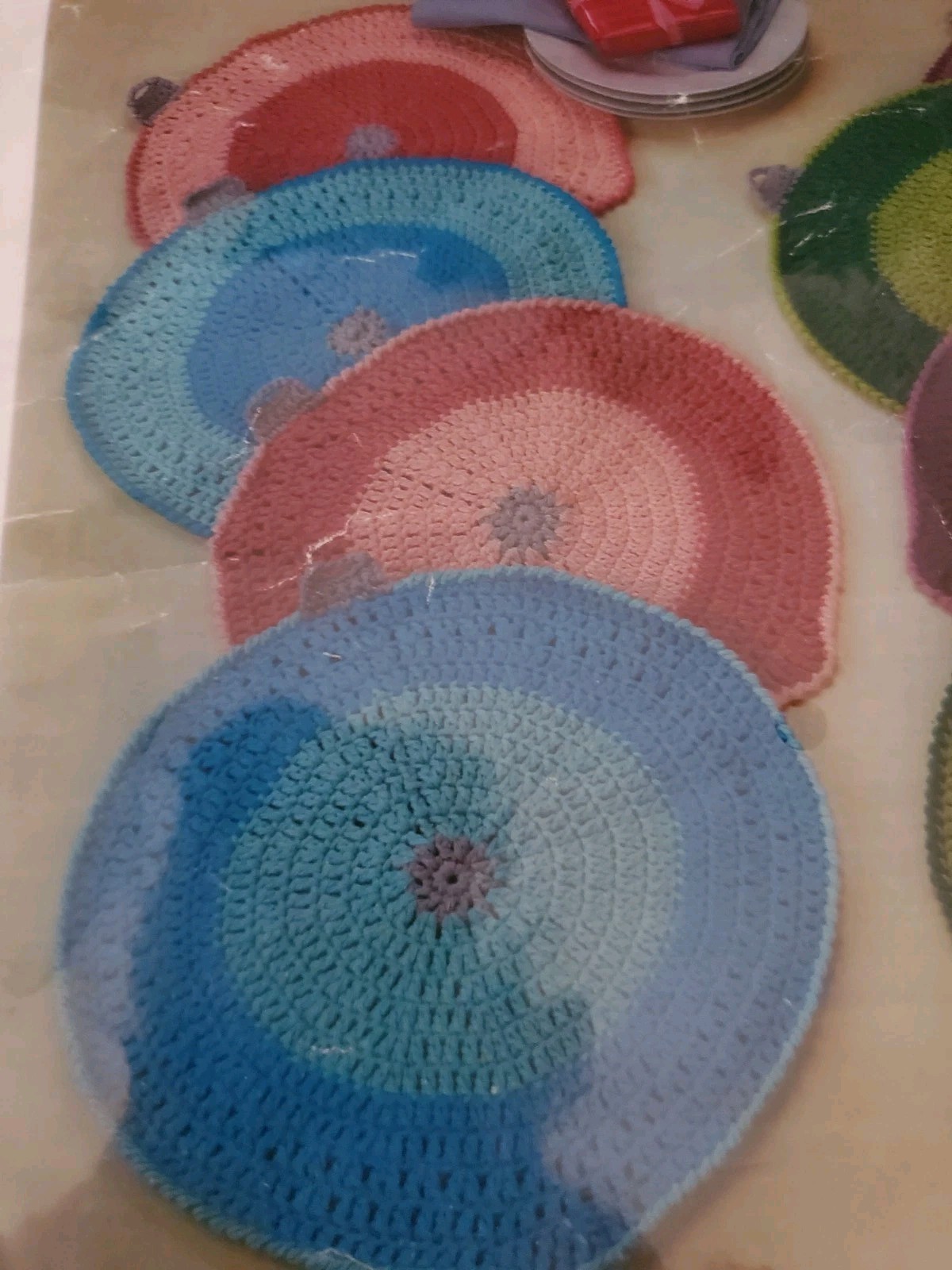 HERRSCHNERS ORNAMENT PLACEMATS PATTERN