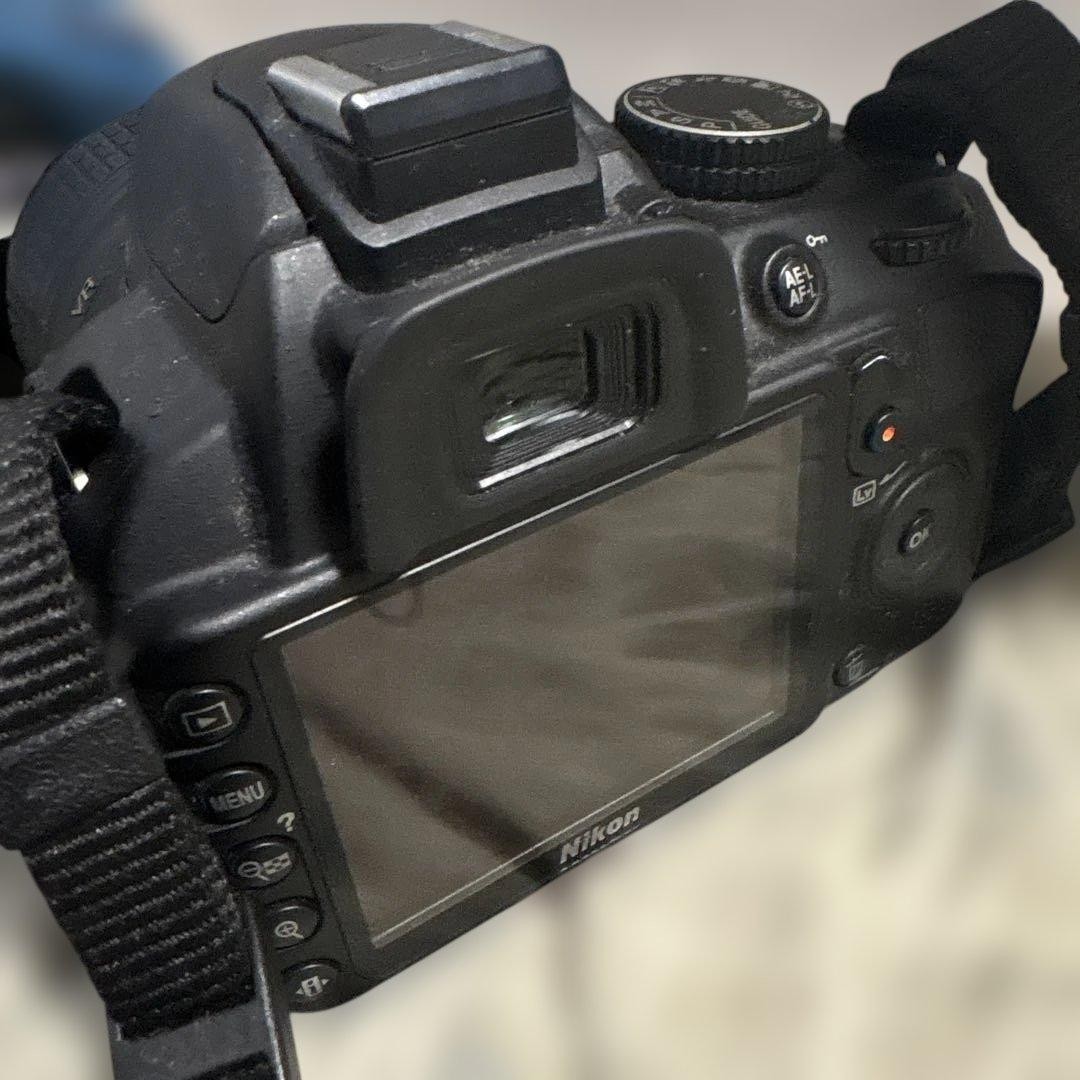 Nikon D3100 Digital DSLR Camera Console