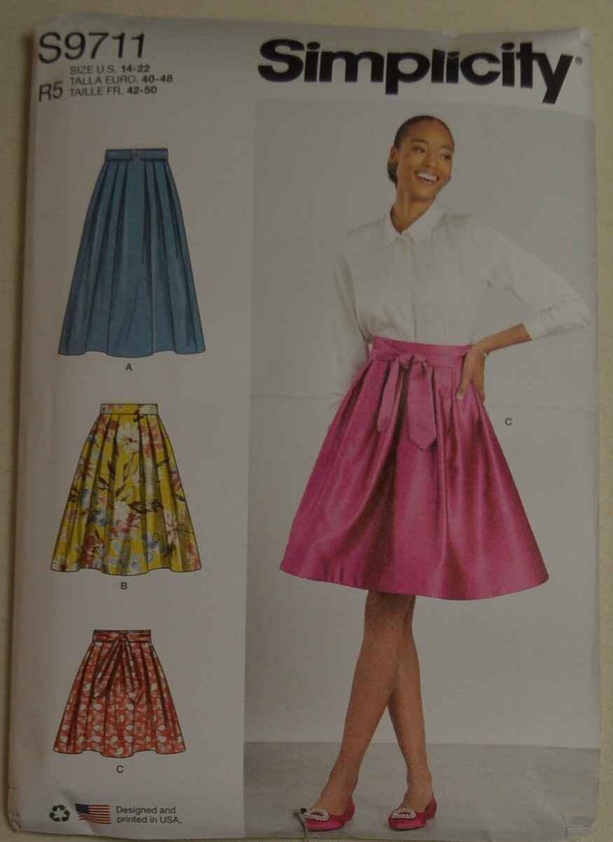 Simplicity- 9711 - Misses' Skirts - Wide Pleats in 3 Lengths