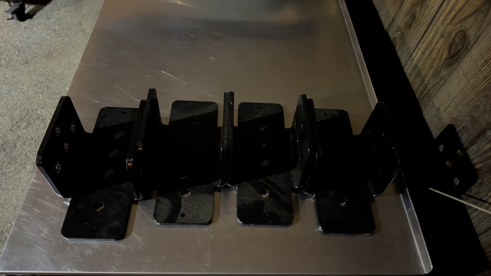 ROGUE RML-3WC FOLD BACK WALL MOUNT RACK