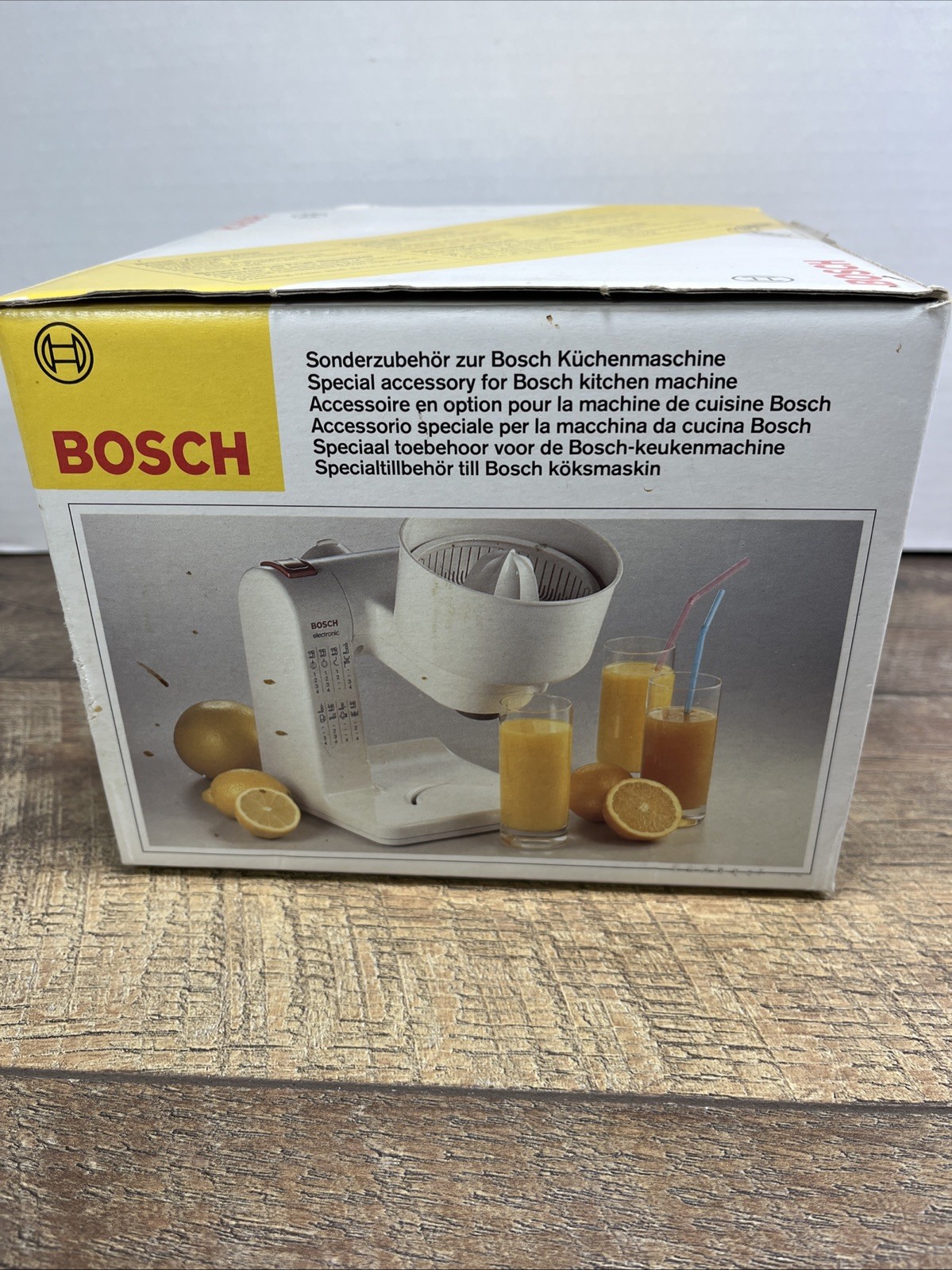Bosch Citrus Fruit Squeezer - Citrus Fruit Press White Muz4zp1 Preowned