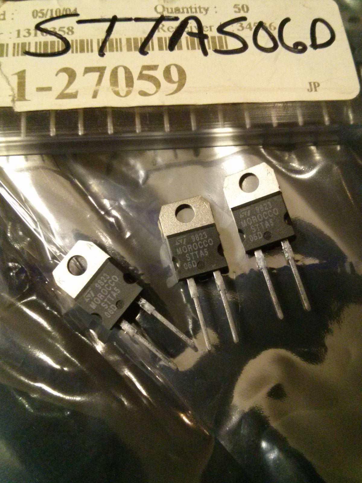 Qty 10 pcs-STMicroelectronics-STTA506D-Rectifiers 5 Amp, 600 Volt