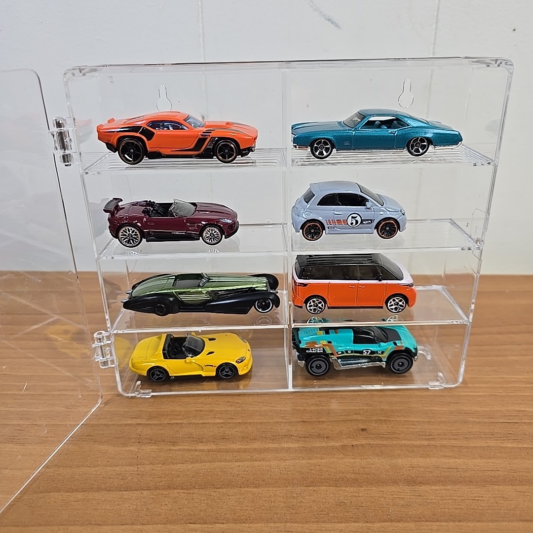 Clear Acrylic Display Case 1:64 Scale Diecast Cars INCLUDING Mix W of CARS x 8