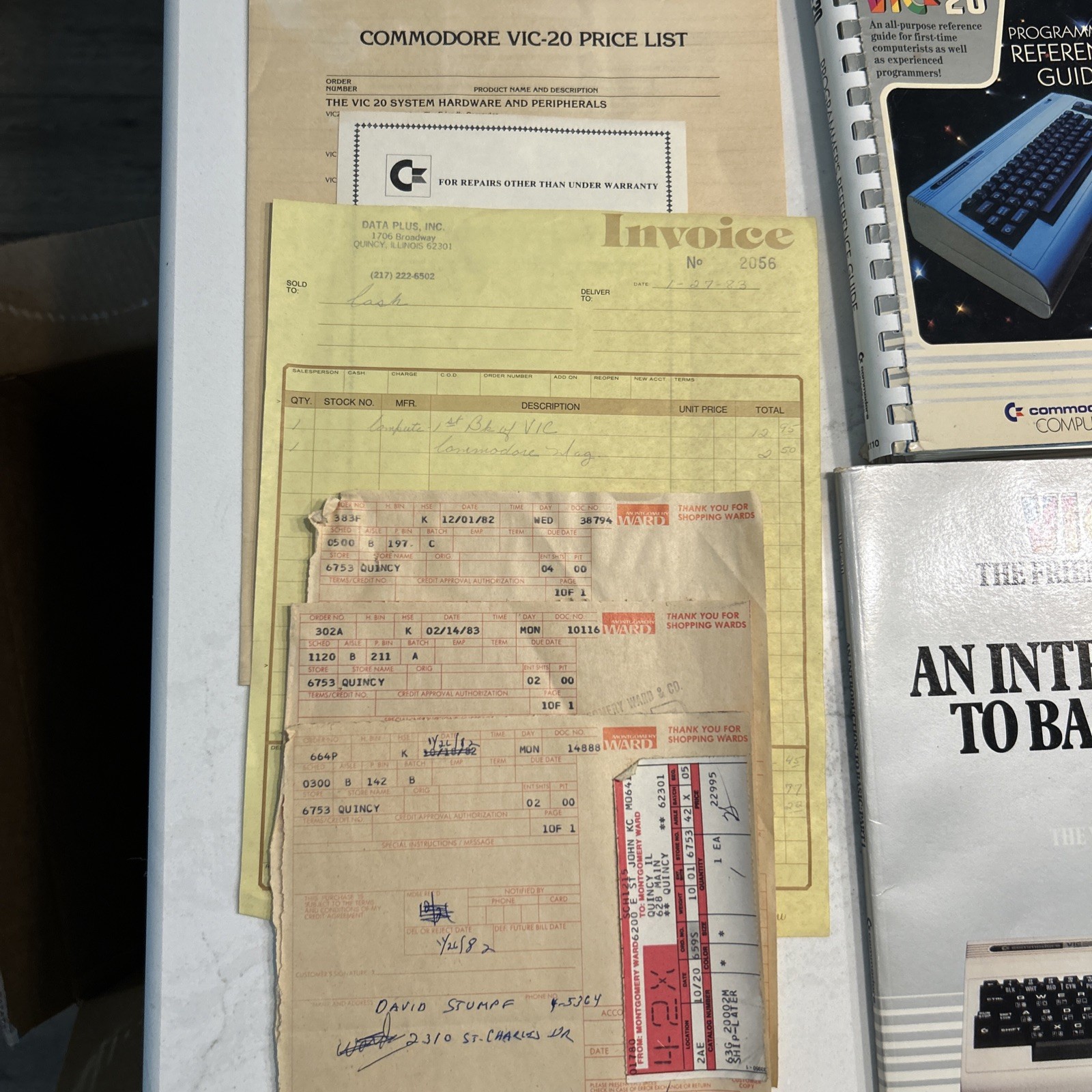 Commodore Vic-20 Computer- turns on-Untested
